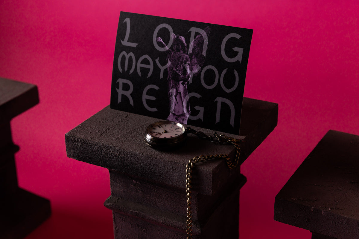 Long May You Reign – Burials Keepsake Card